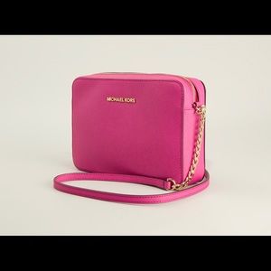 Michael Kors hot pink purse